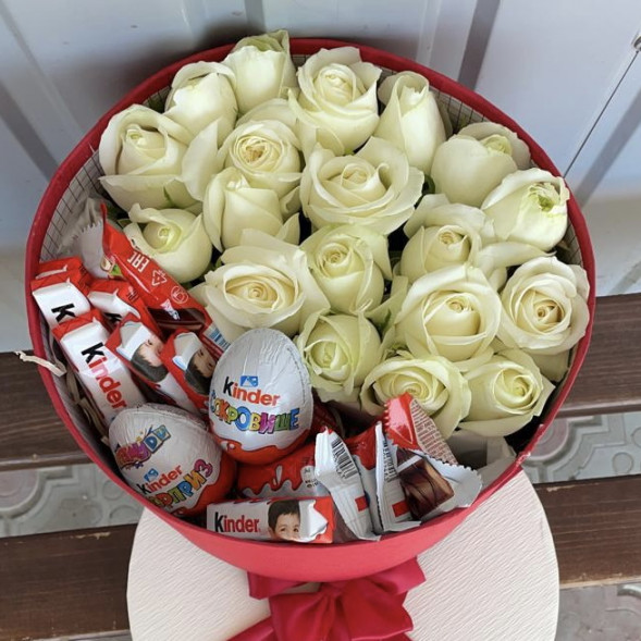 Коробка с киндерами «Сладкий вкус» в Судаке