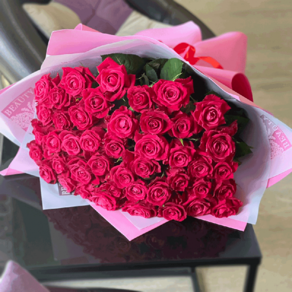 51 розовая роза в Судаке