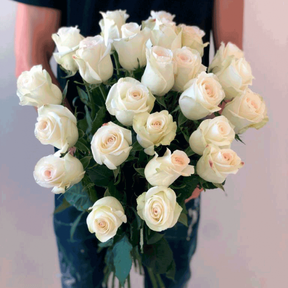 21 белая роза, лента в Судаке